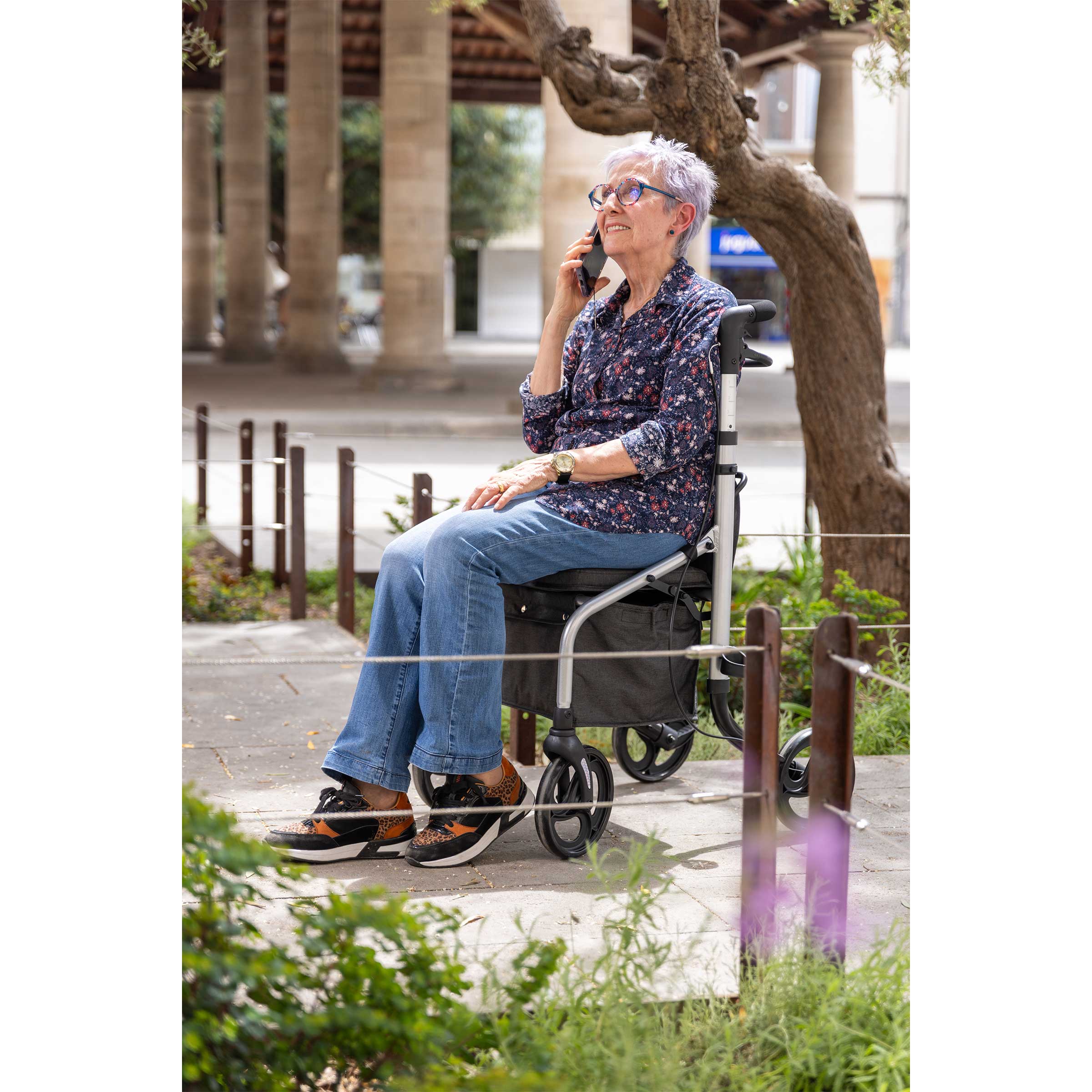 Carlett Lett Go Rullator, Rød